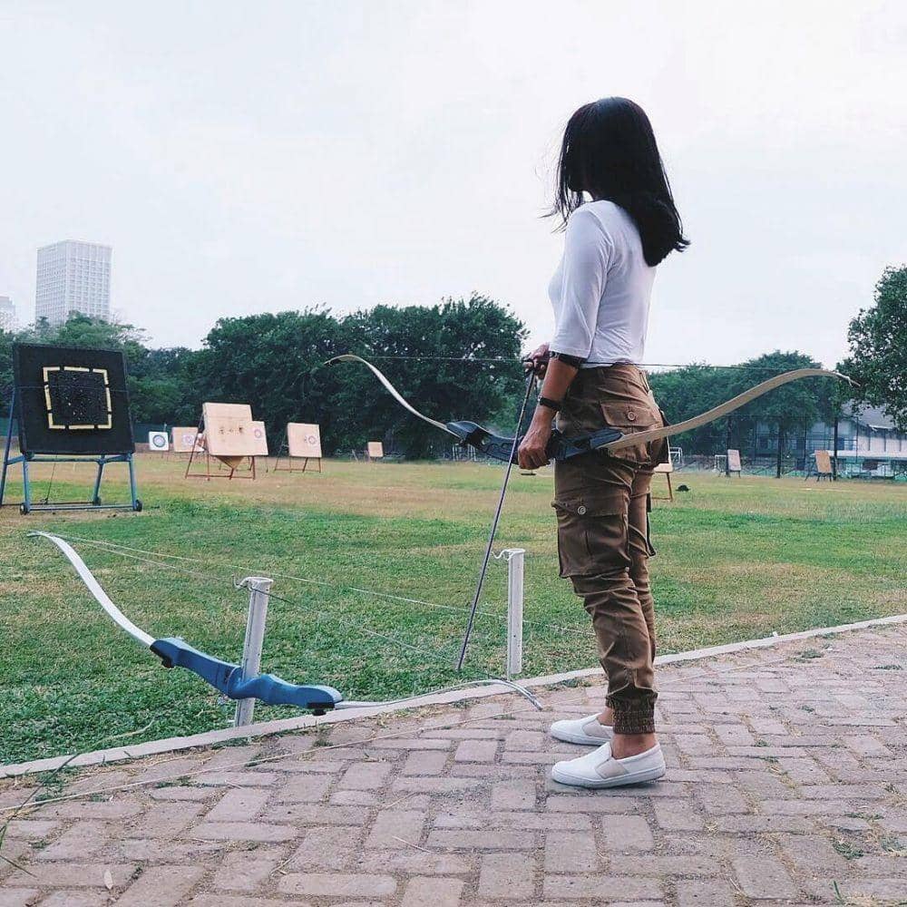 instagram.com/dindakirana.s