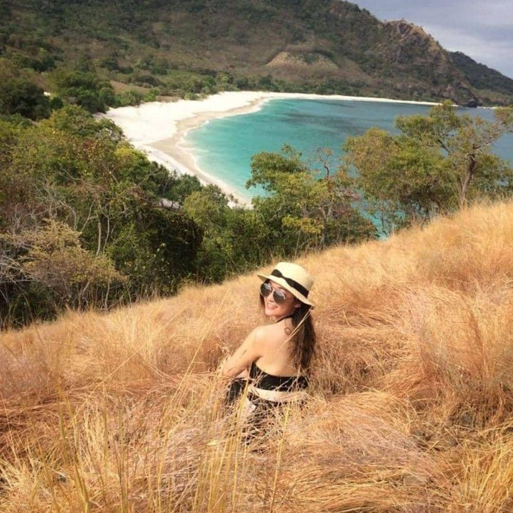 instagram.com/remaja_flobamora