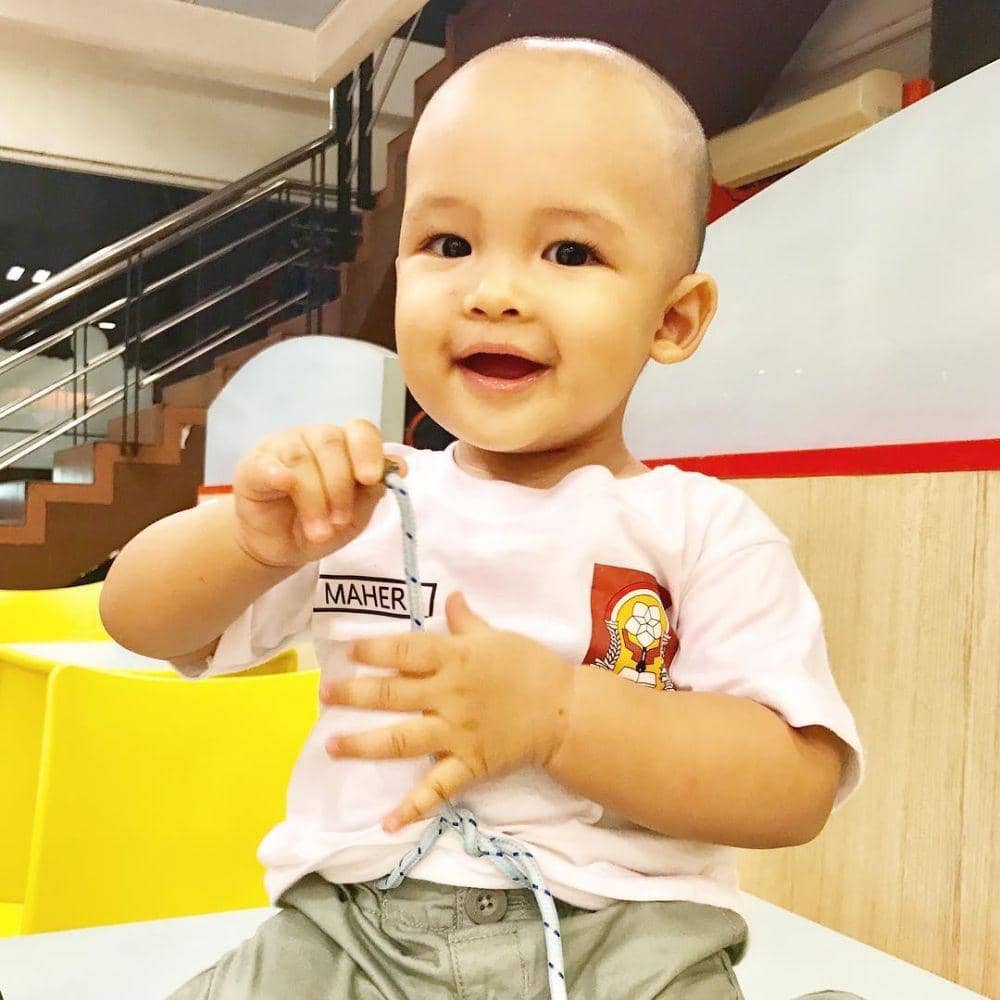 Instagram.com/adhityaputri