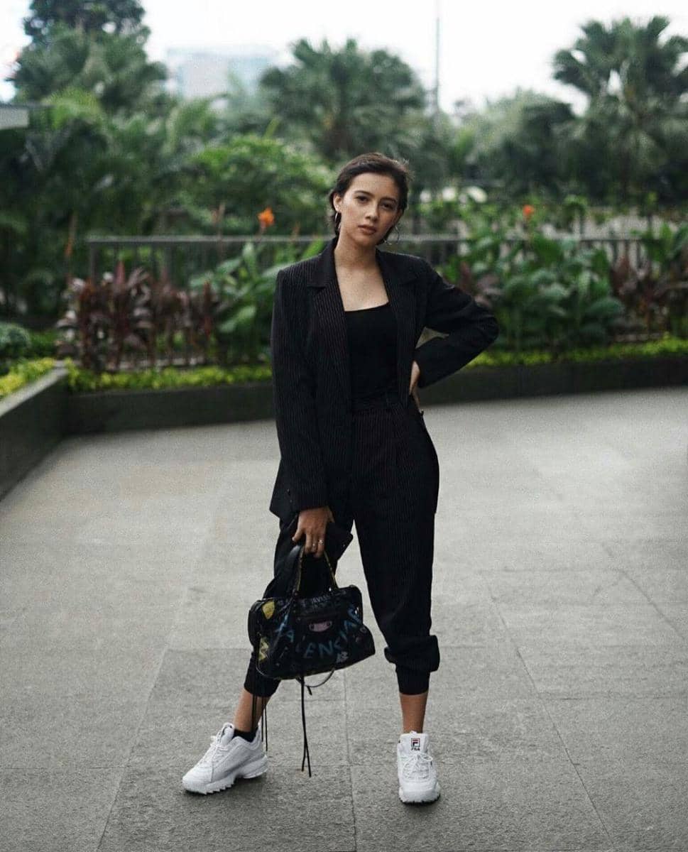 instagram.com/annetteedoarda