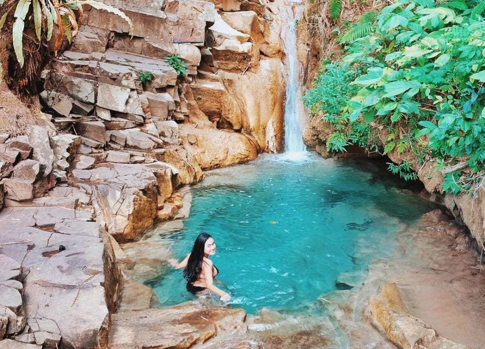 Instagram.com/tropicalinaa