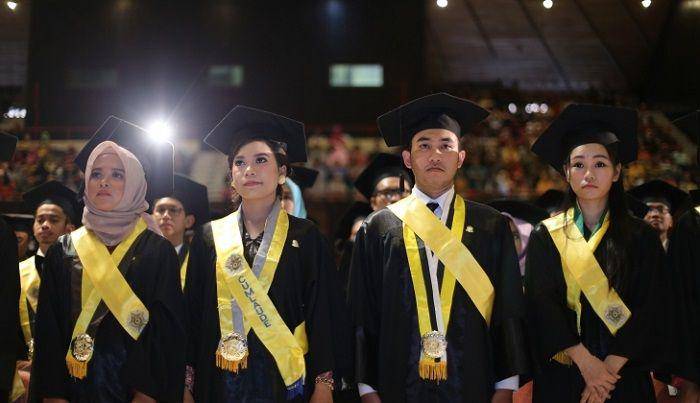 wisuda.ugm.ac.id