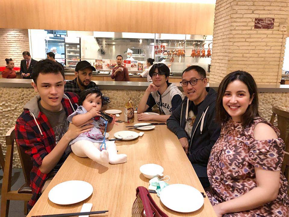 instagram.com/andisorayabeatrix