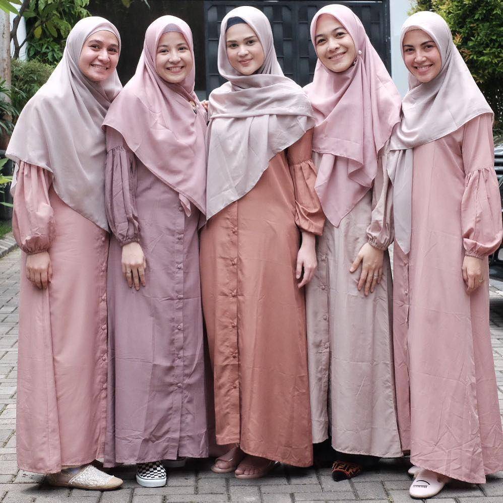 instagram.com/ramita_nasution