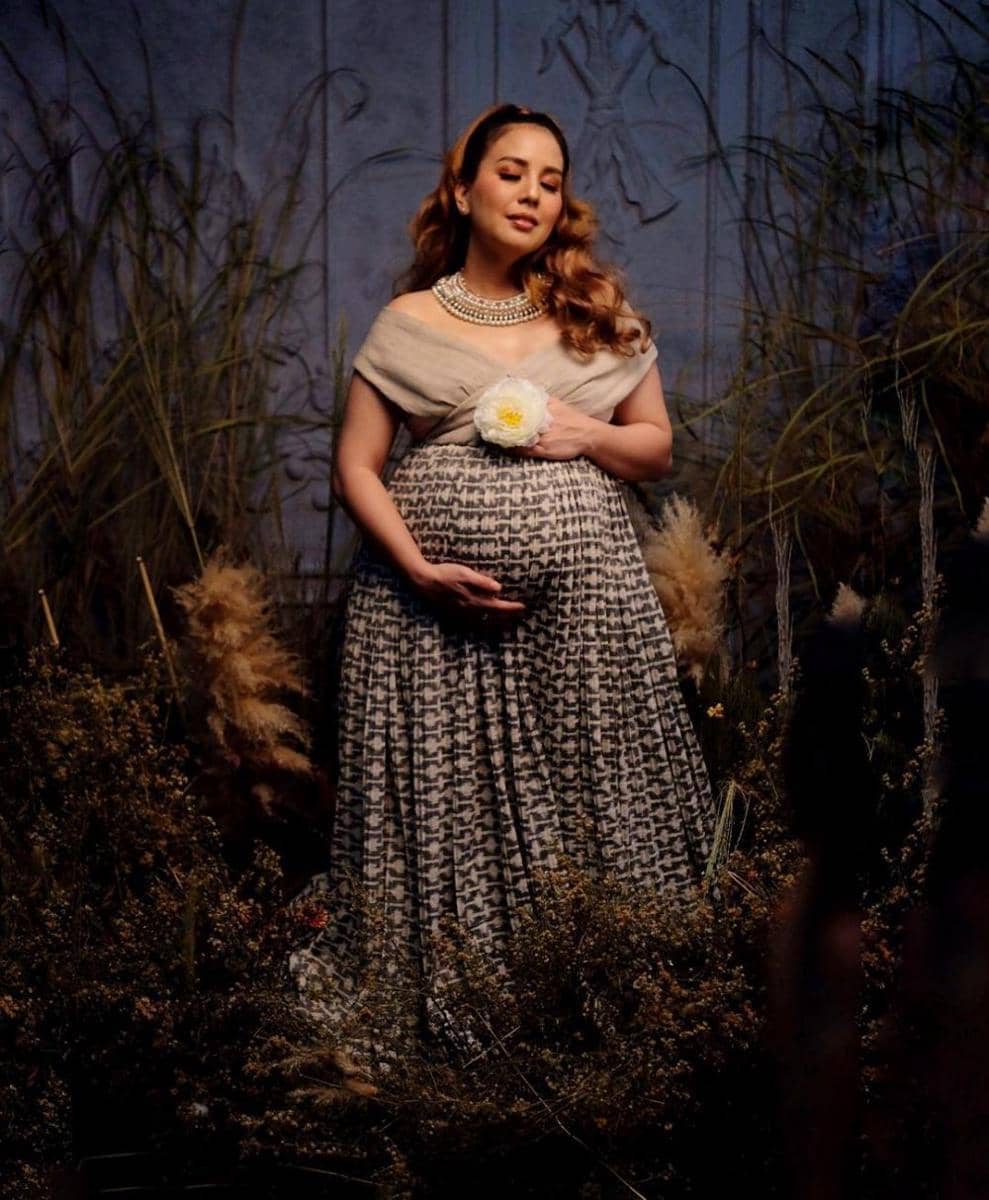 Instagram.com/tya_ariestya