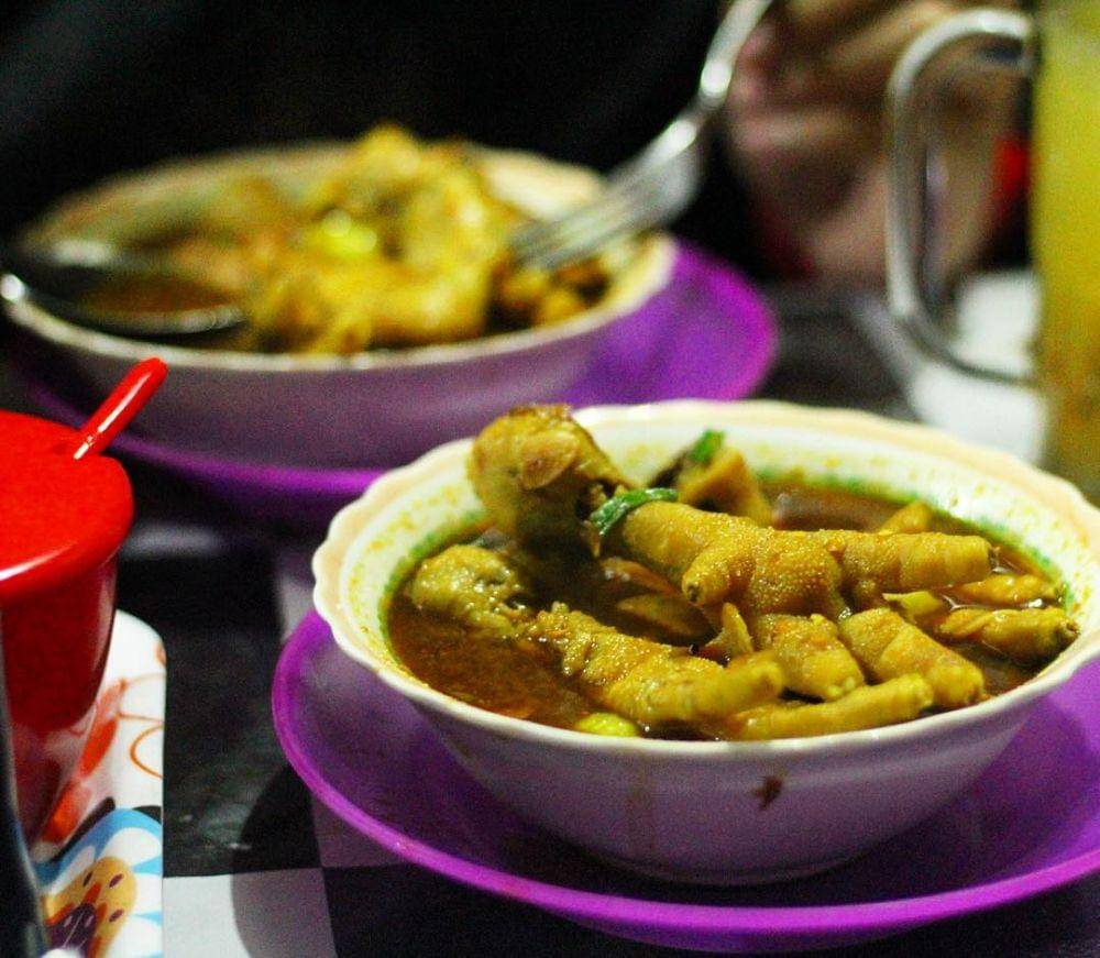 instagram.com/ngalamkuliner