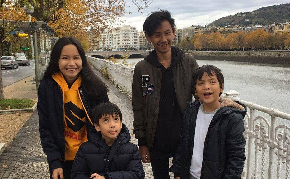 instagram.com/inong_ayu