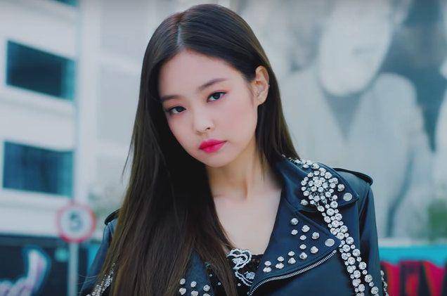 Youtube.com/BLACKPINK