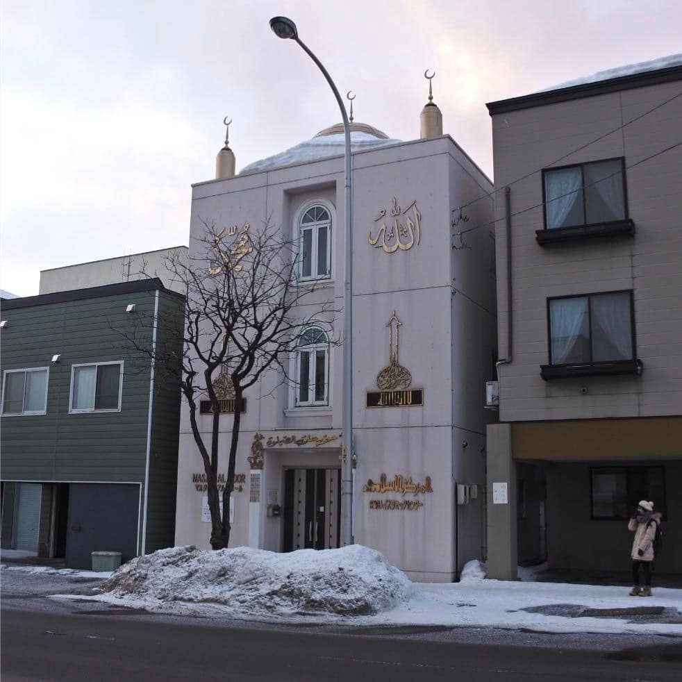 instagram.com/careestravel