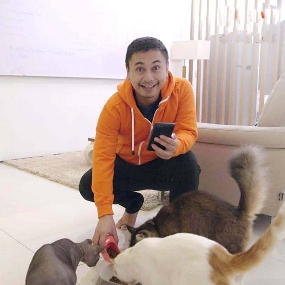 Instagram.com/raditya_dika