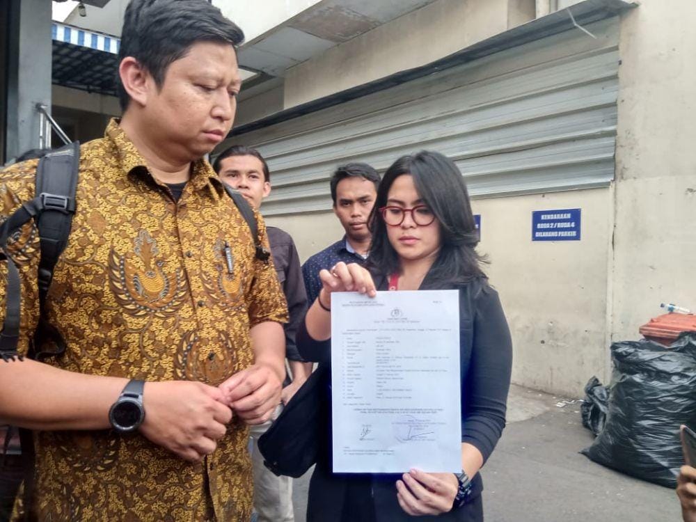 Jurnalis CNN Indonesia TV Lapor Ke Polda Metro Jaya (IDN Times/Axel Jo Harianja)