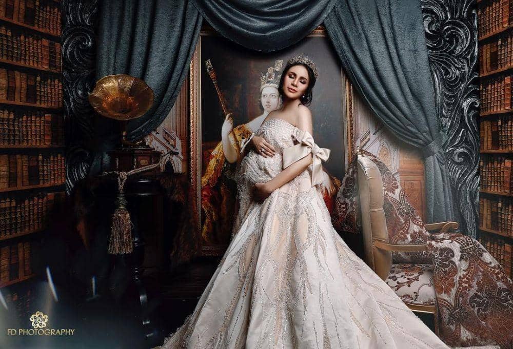 instagram.com/therealmomogeisha