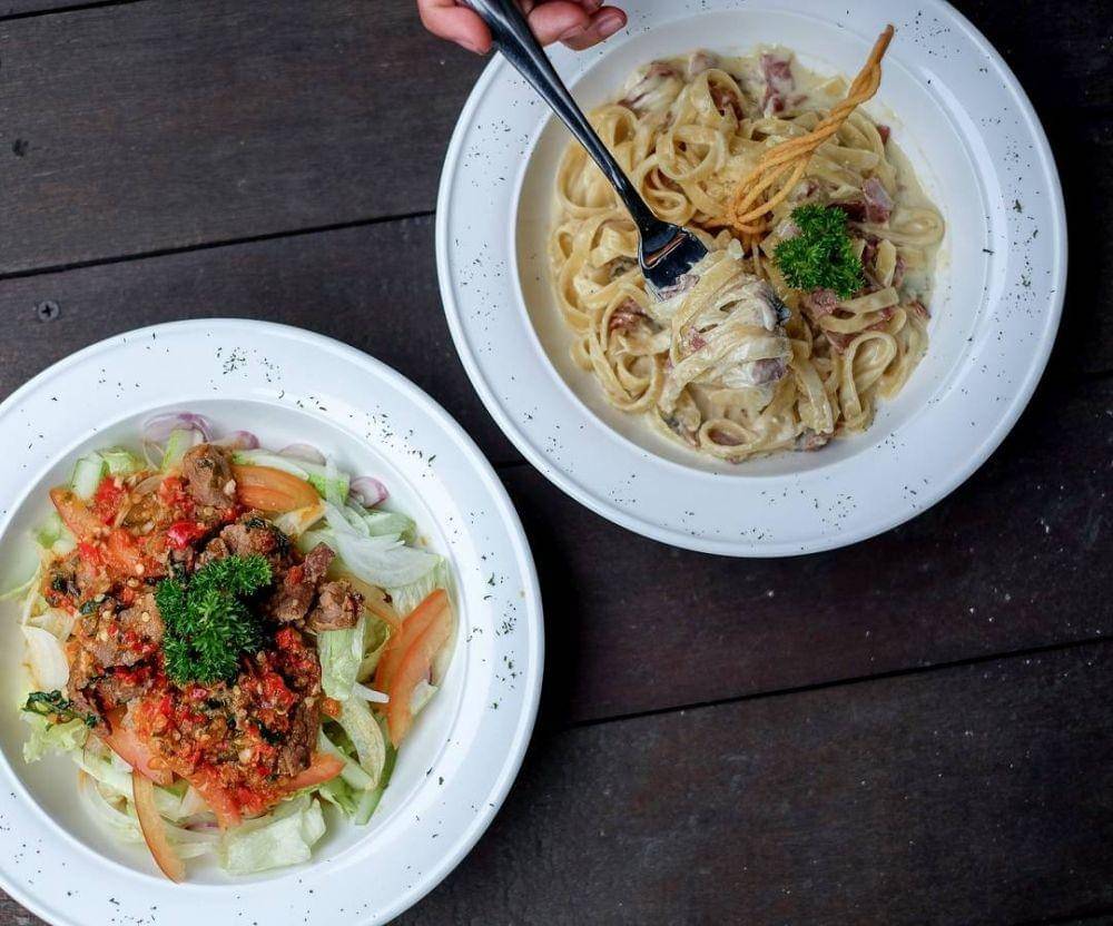 instagram.com/theplace.id