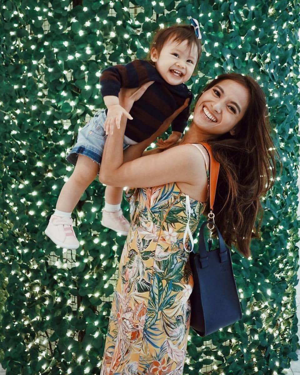 Instagram.com/septriasaacha/