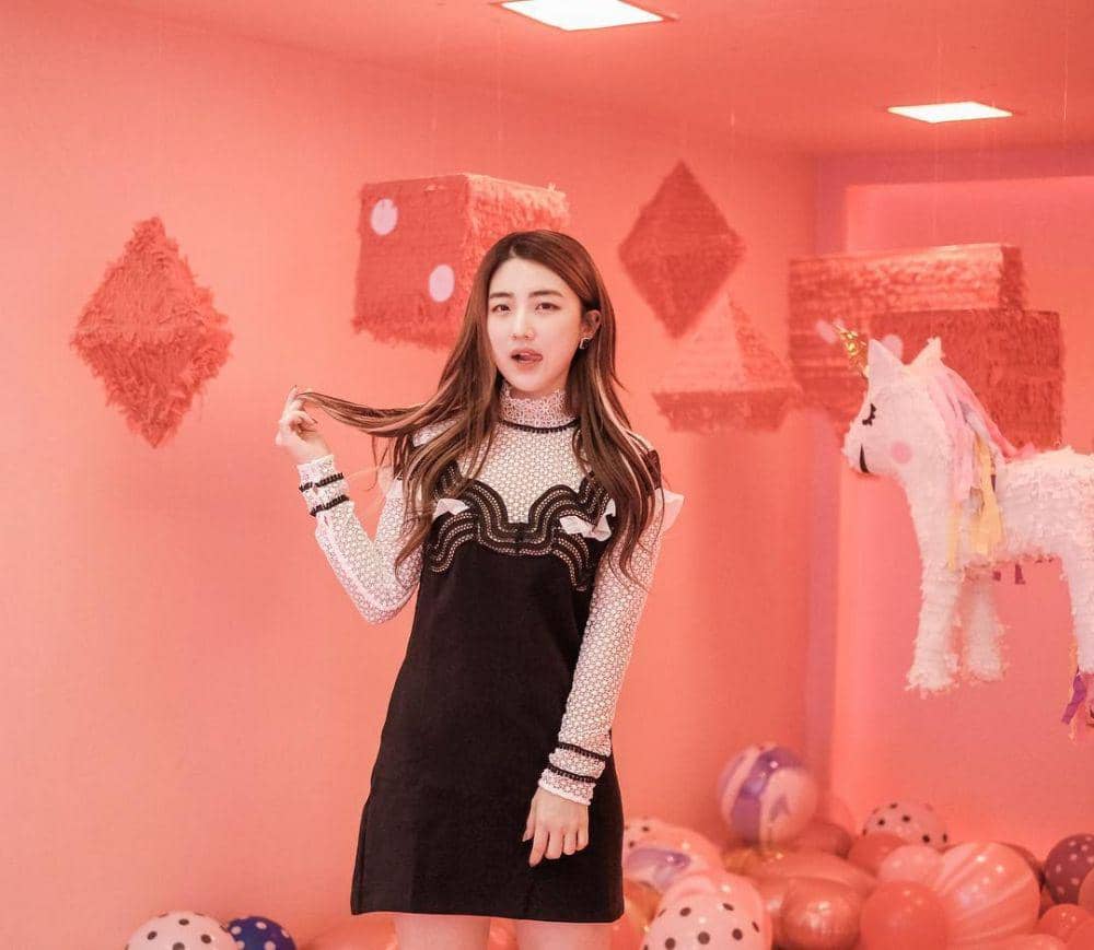 instagram.com/big_miss_han