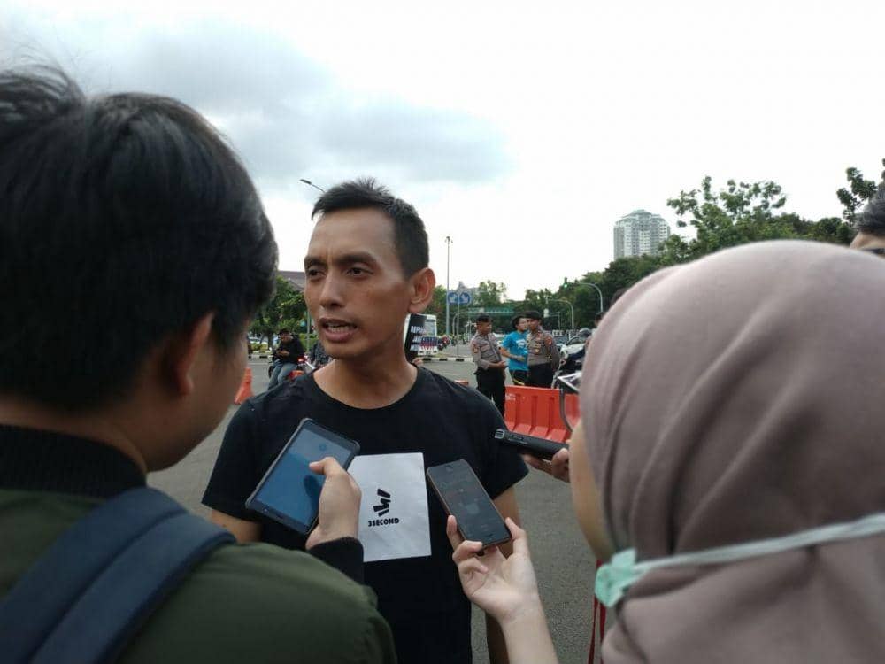 Direktur Imparsial Al Araf (IDN Times/Axel Jo Harianja)