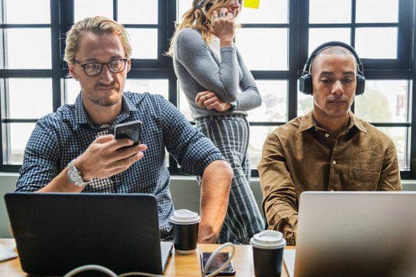 unsplash.com/@rawpixel