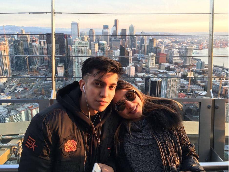 instagram.com/sazarita