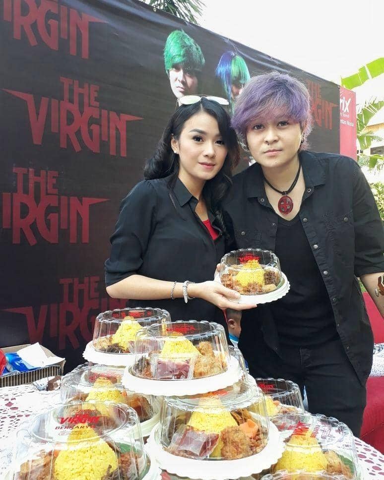 instagram.com/darathevirgin