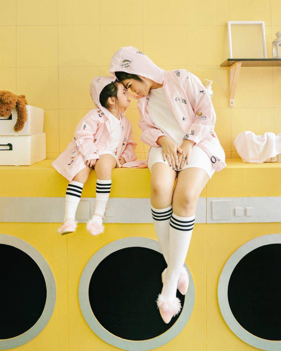 Instagram/babymoonella