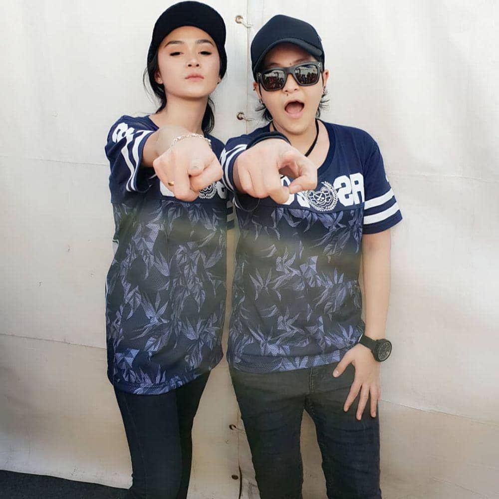 instagram.com/mitathevirgin