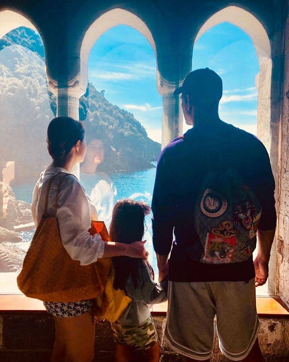 instagram.com/twinklerkhanna