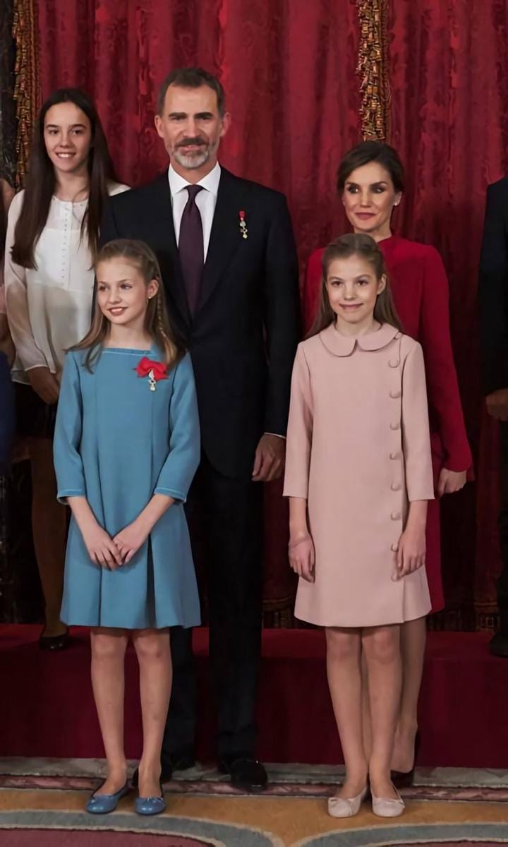 ca.hellomagazine.com