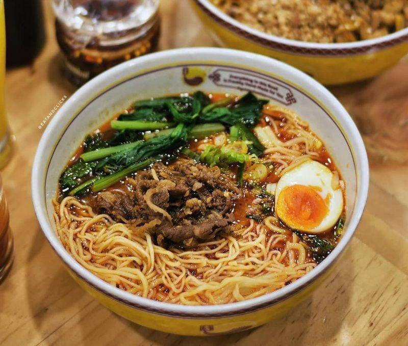 instagram.com/eatandclicks