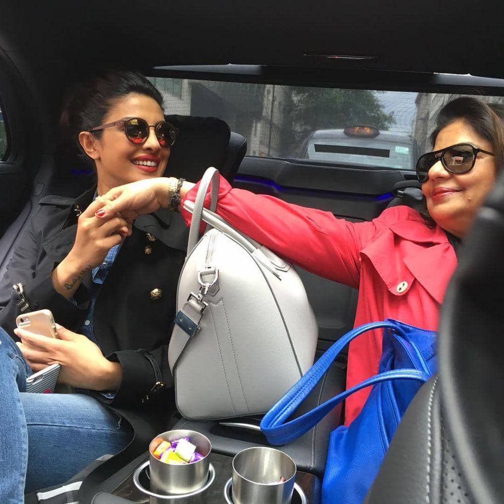 instagram.com/priyankachopra