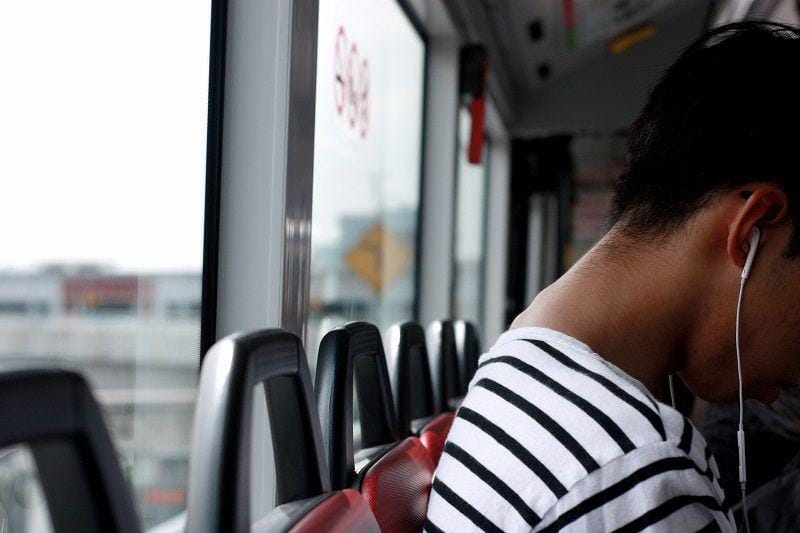 unsplash.com/@nabelmomemumima