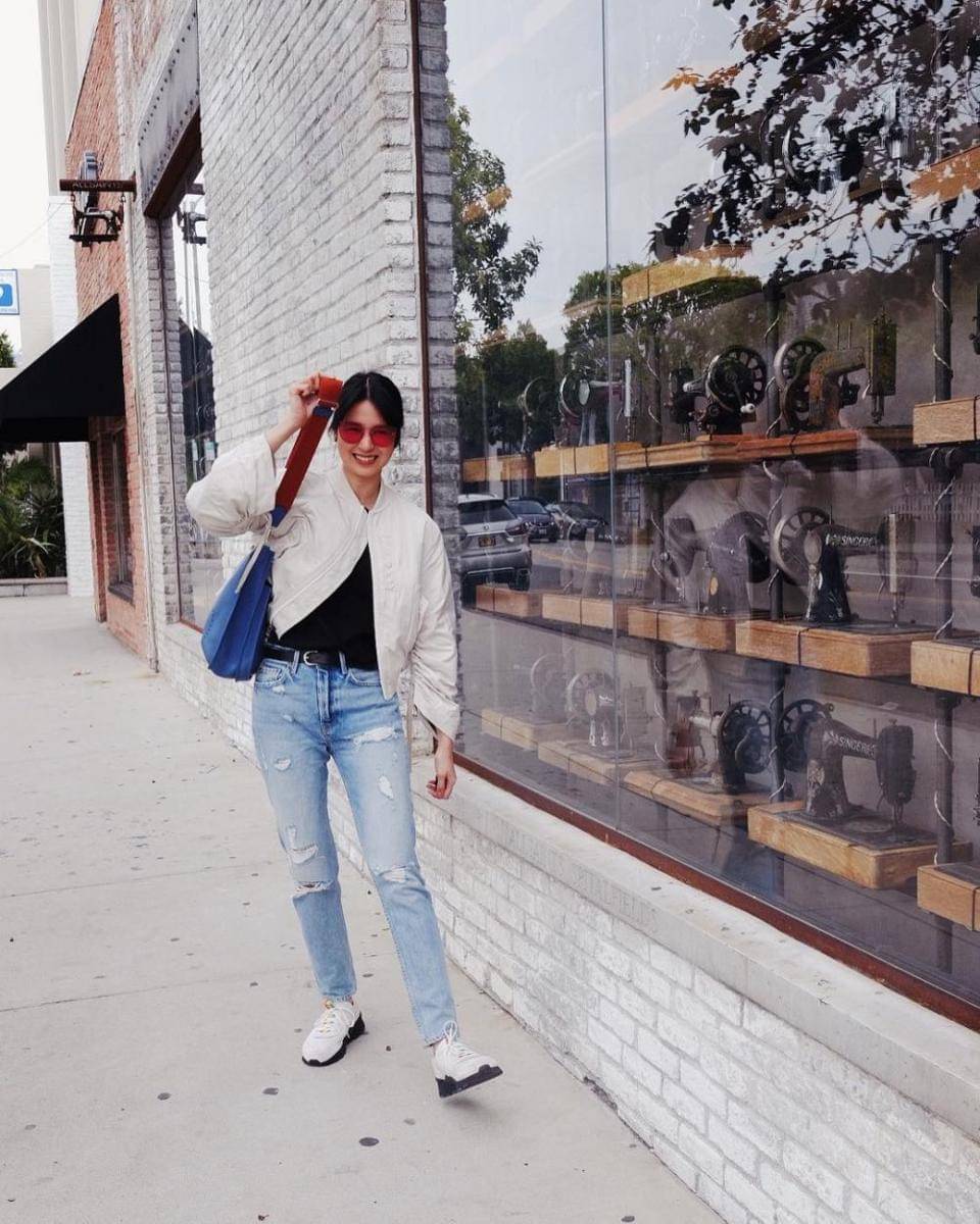 instagram.com/laurabas