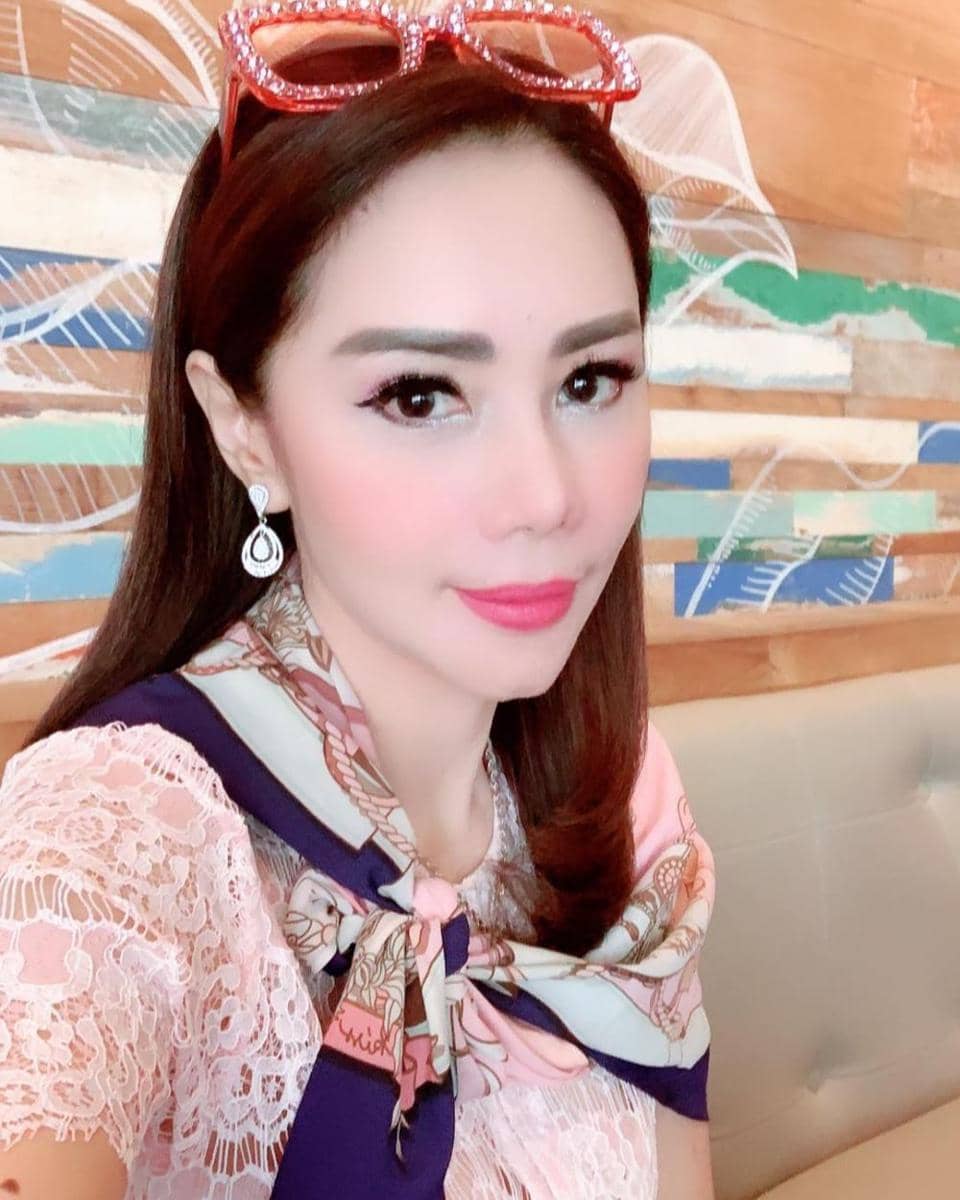 instagram.com/femmypermatasari