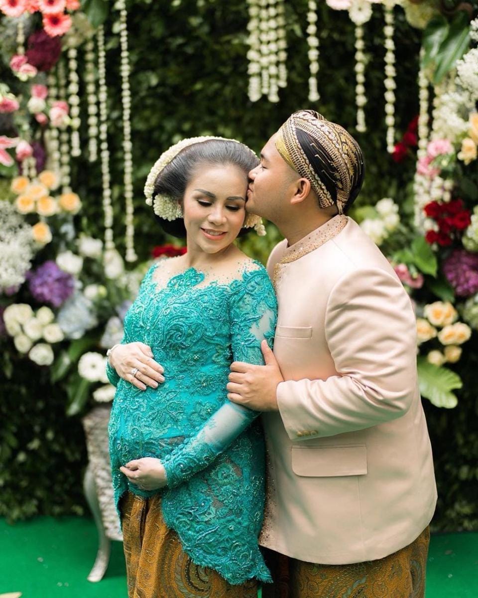 instagram.com/therealmomogeisha