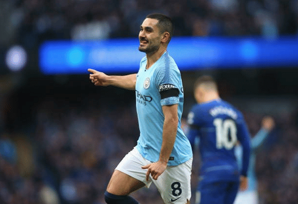 twitter.com/SuperbiaProeIia