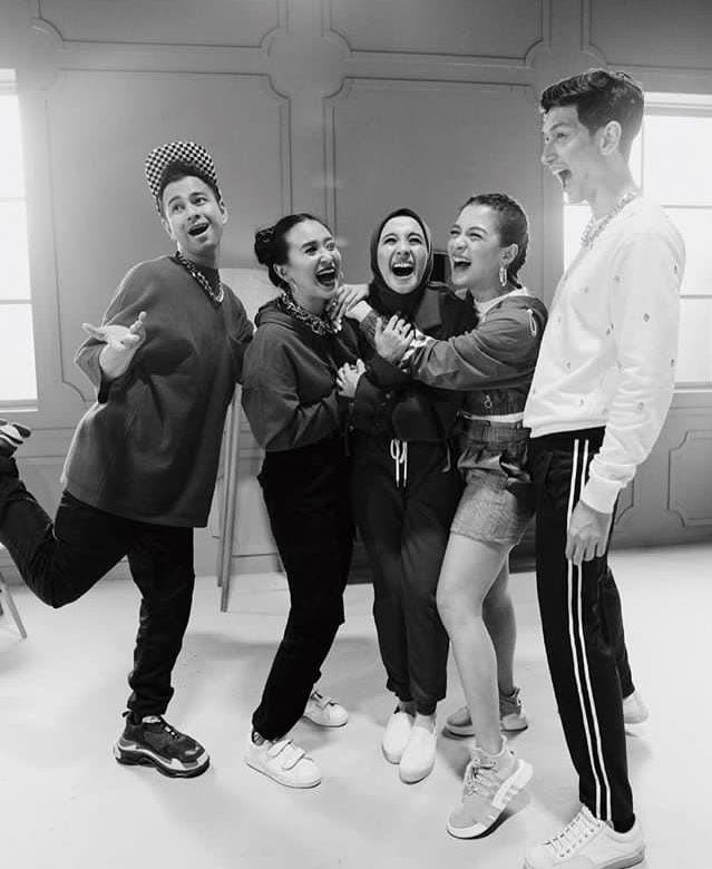 instagram.com/laudyacynthiabella