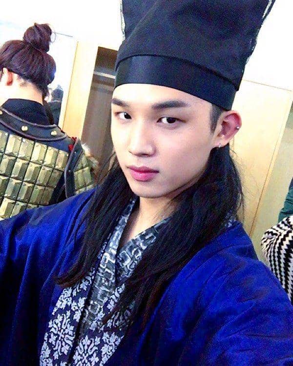 instagram.com/imhyunsik