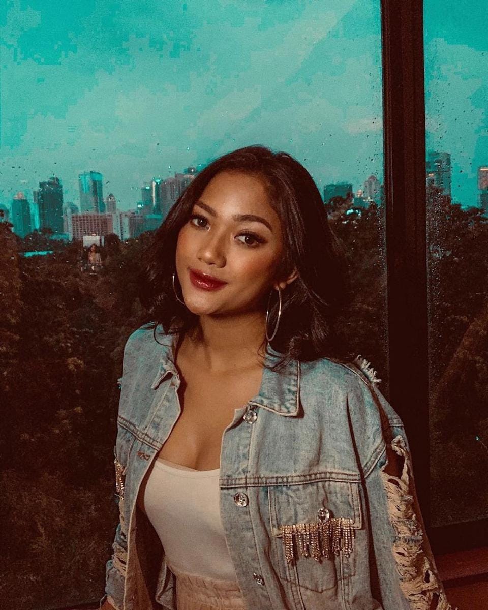 instagram.com/lalamarionmj