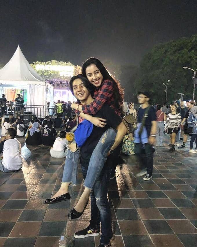 instagram.com/arbaniyasiz/