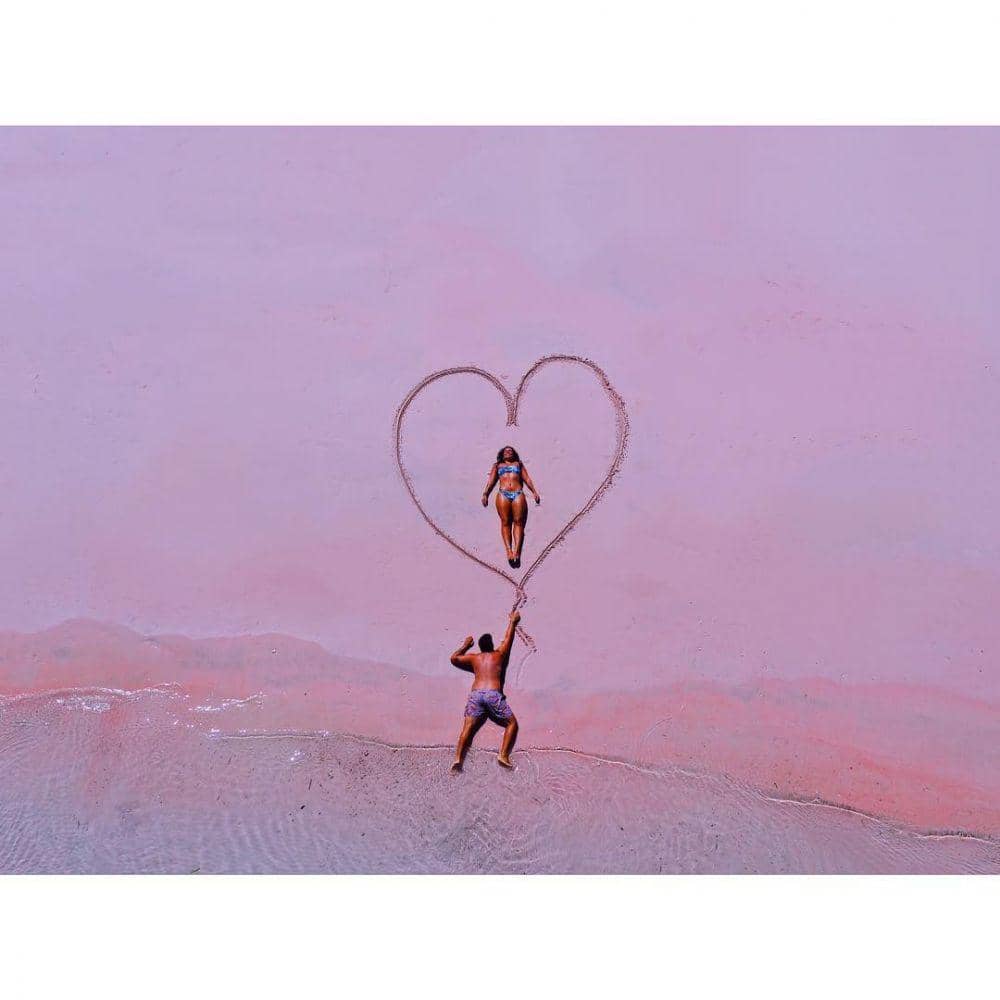 instagram.com/vickypinar