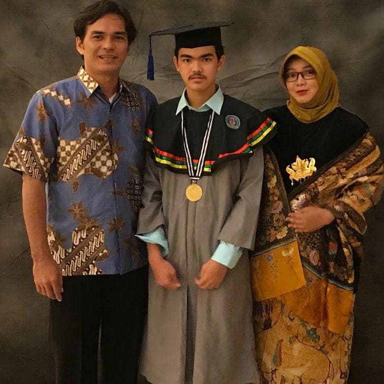 instagram.com/rinagunawan28