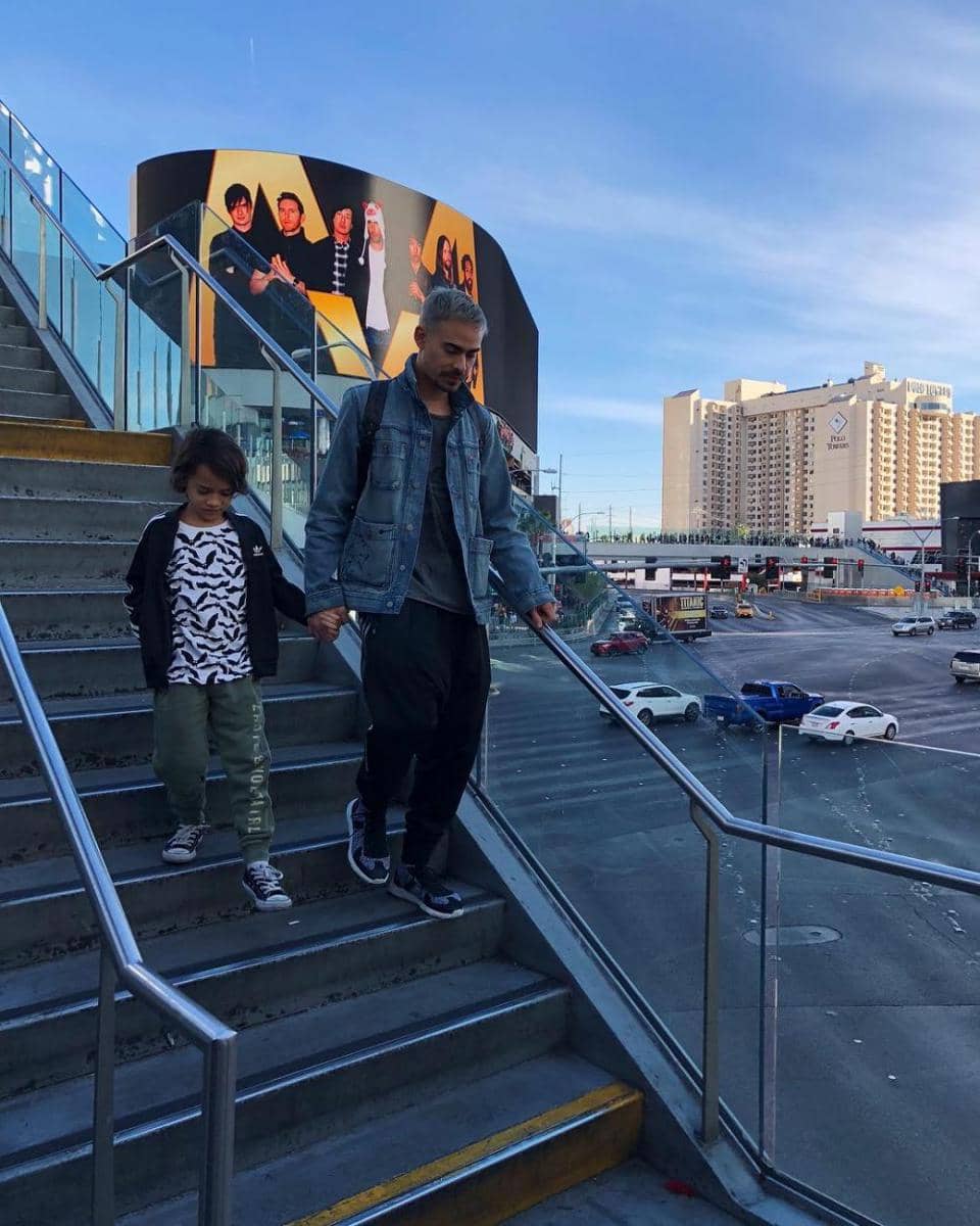 Instagram.com/ashrafsinclair