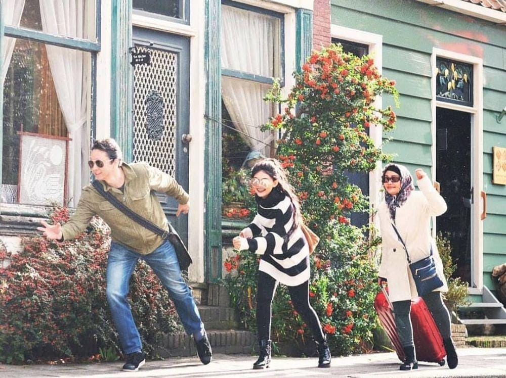 instagram.com/comedytravelertranstv