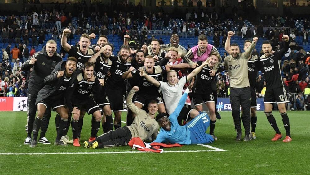 twitter.com/AFCAjax_EN