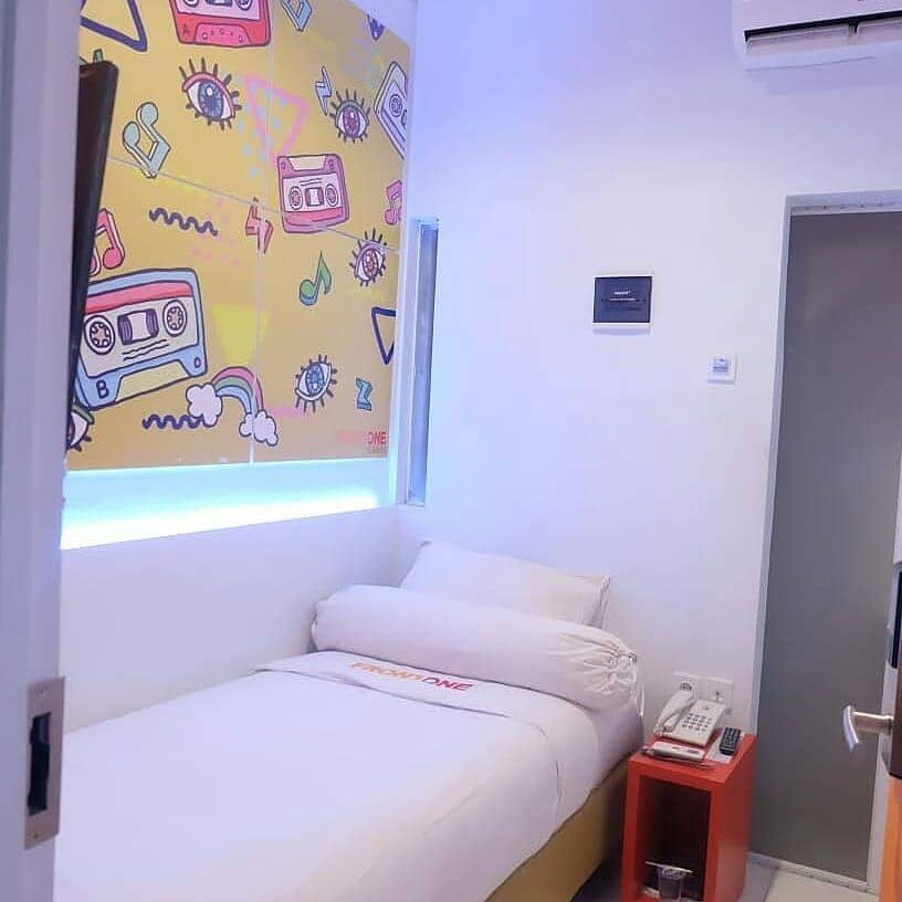 Instagram.com/frontonecabinsolo