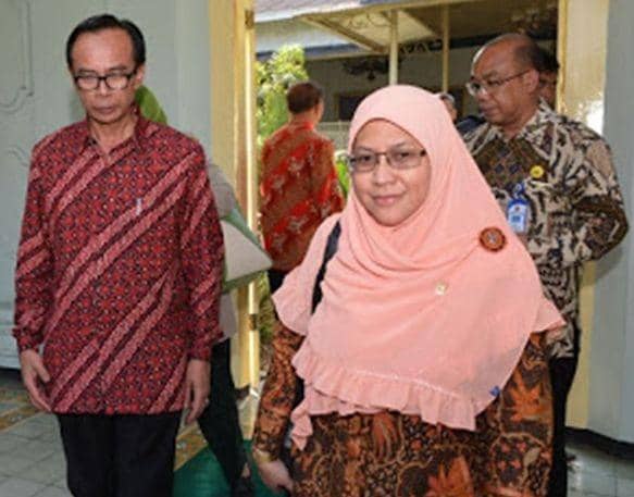 (Anggota DPR Komisi X dari fraksi PKS Ledia Hanifa) www.lediahanifa.com