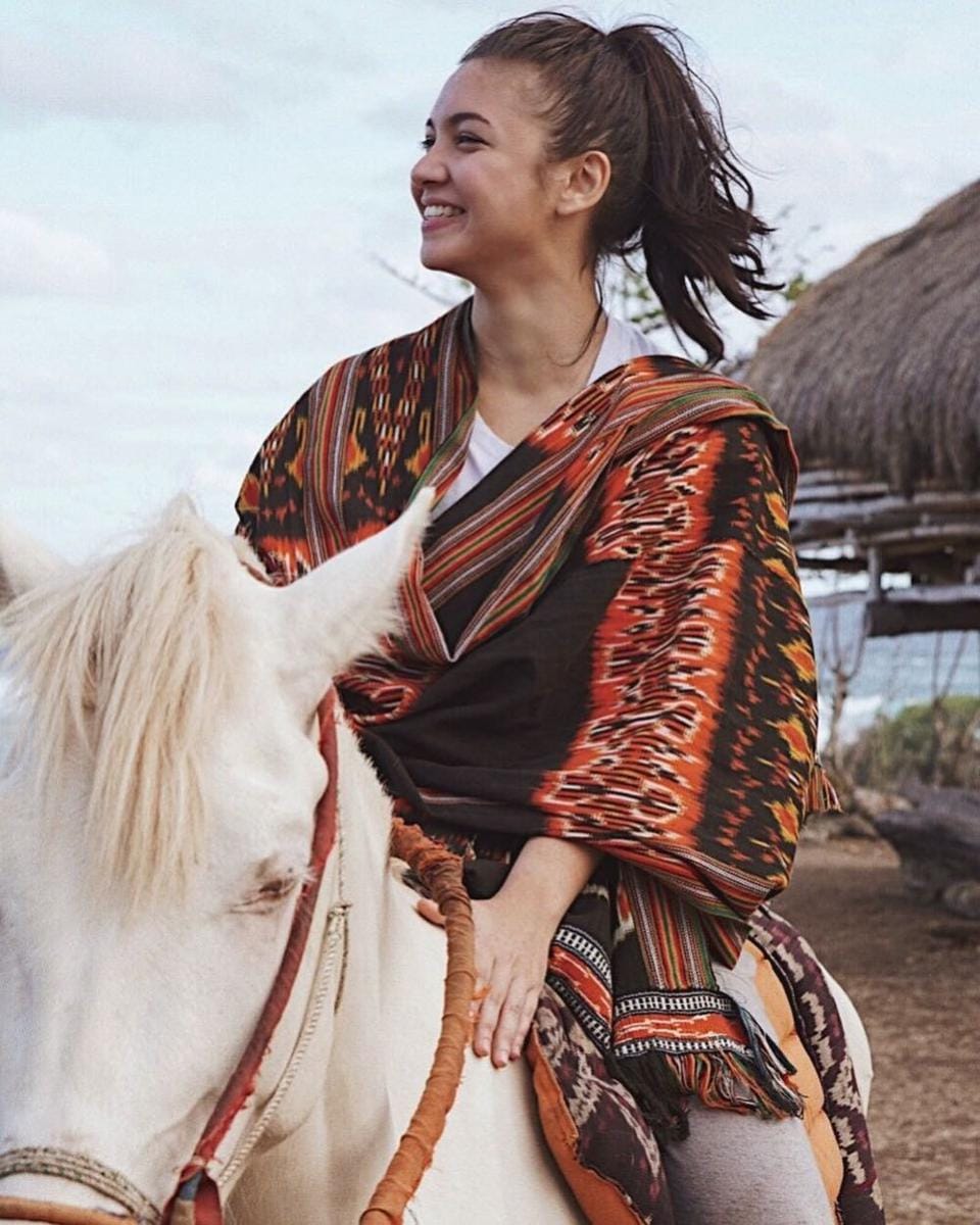 instagram.com/angelagilsha