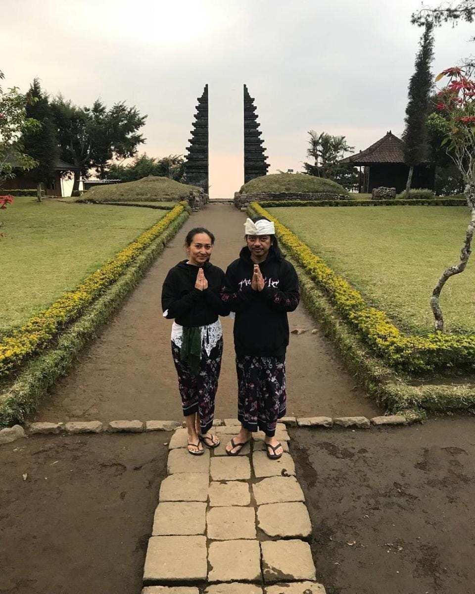 instagram.com/dewabudjana