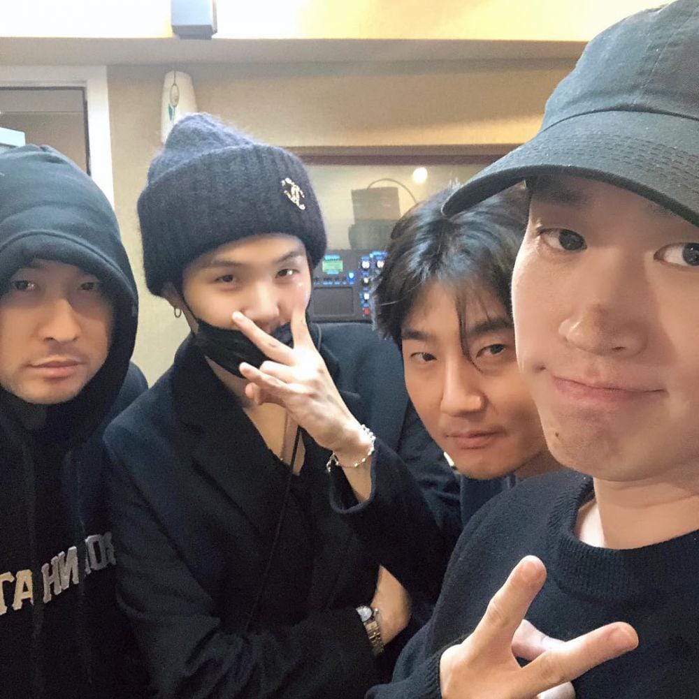 instagram.com/blobyblo