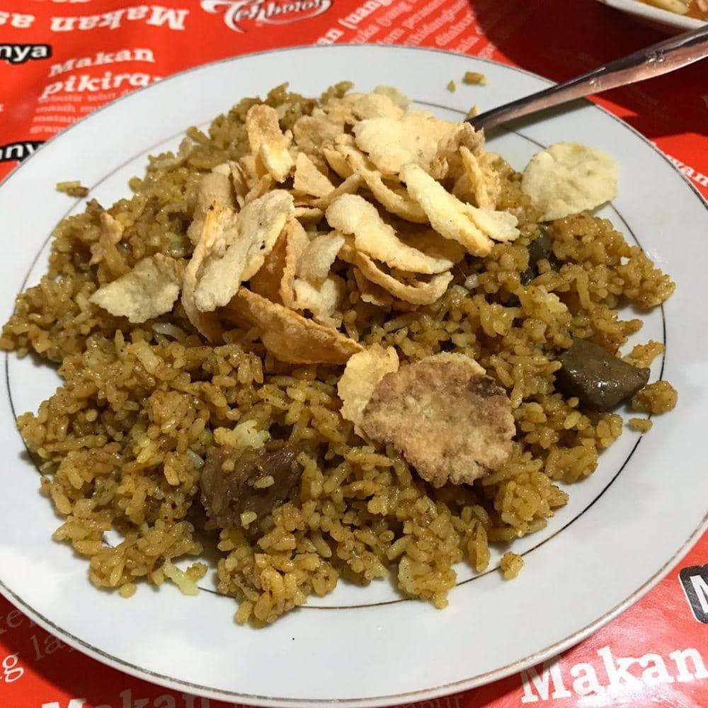 instagram.com/eattraveljournal