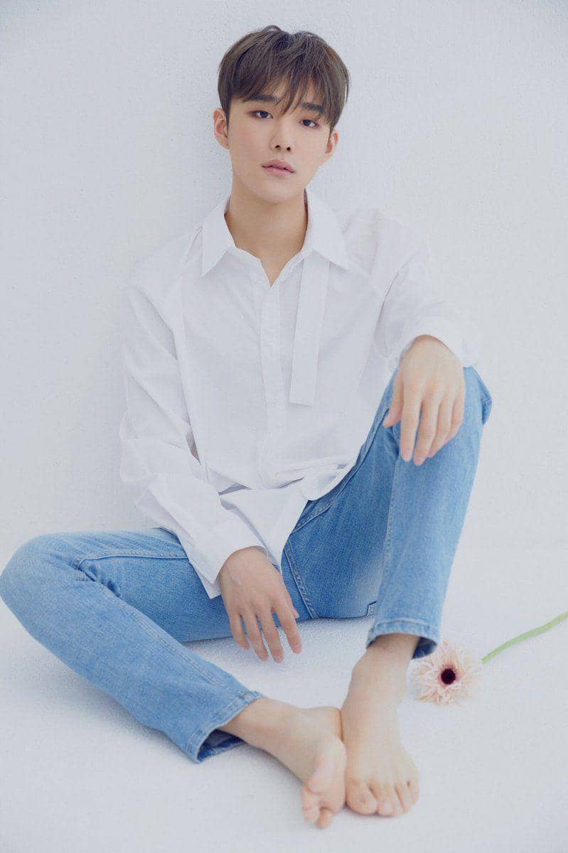 twitter.com/OFFICIAL_C9BOYZ